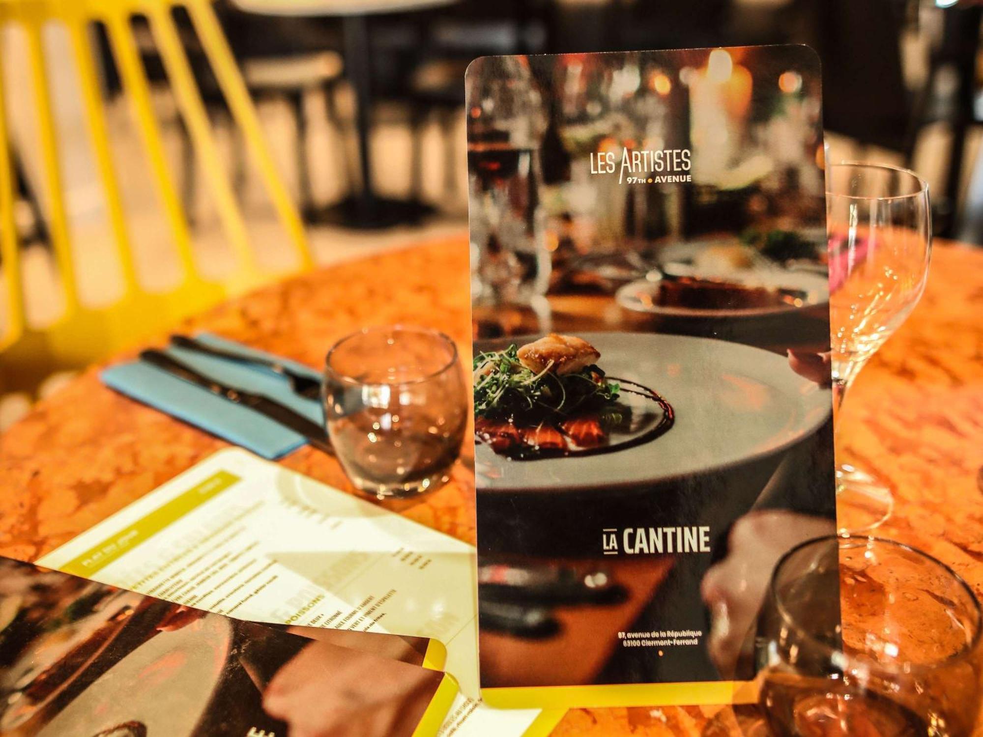Ibis Styles Clermont-Ferrand Republique Hotel Ngoại thất bức ảnh