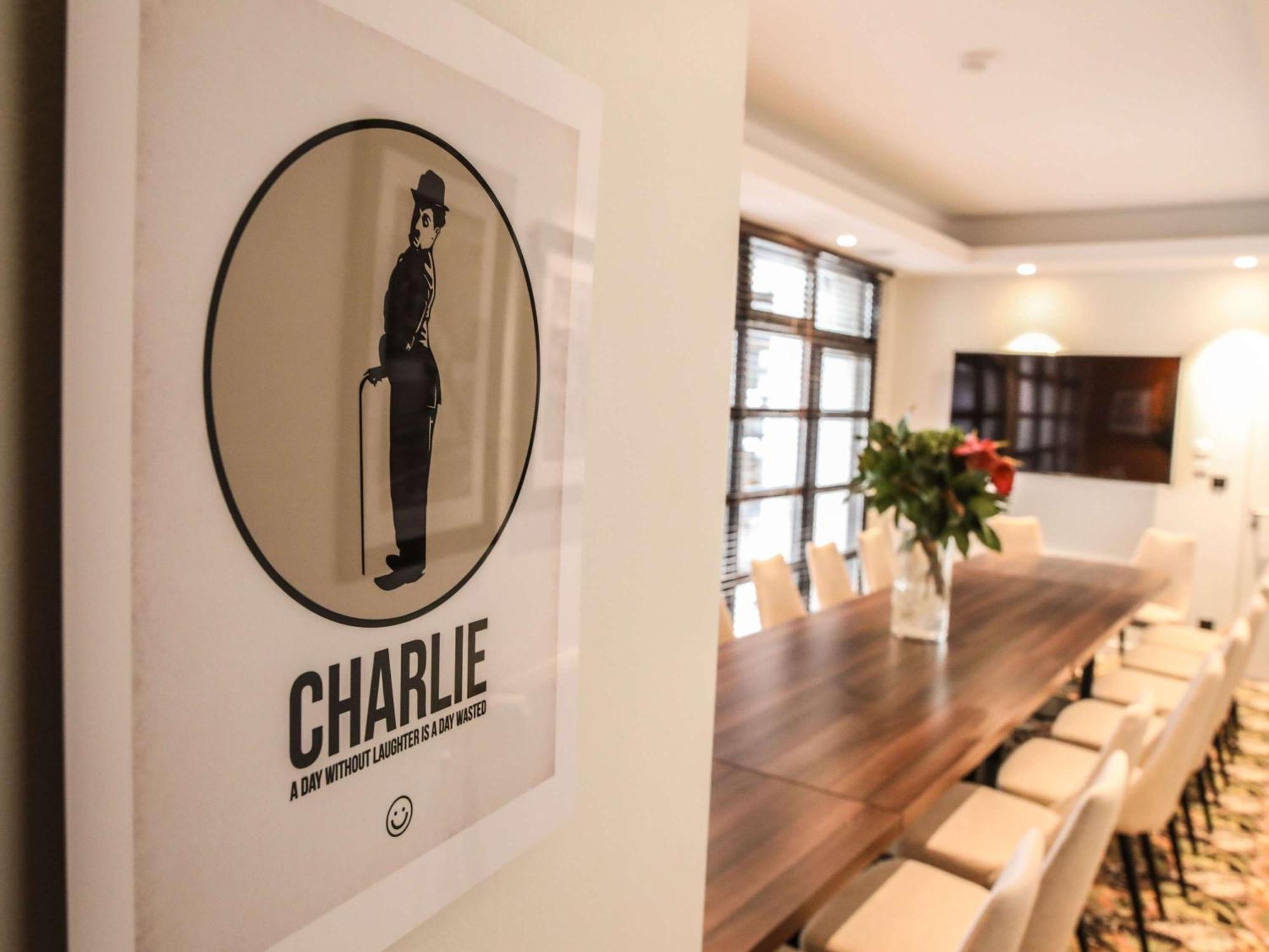 Ibis Styles Clermont-Ferrand Republique Hotel Ngoại thất bức ảnh