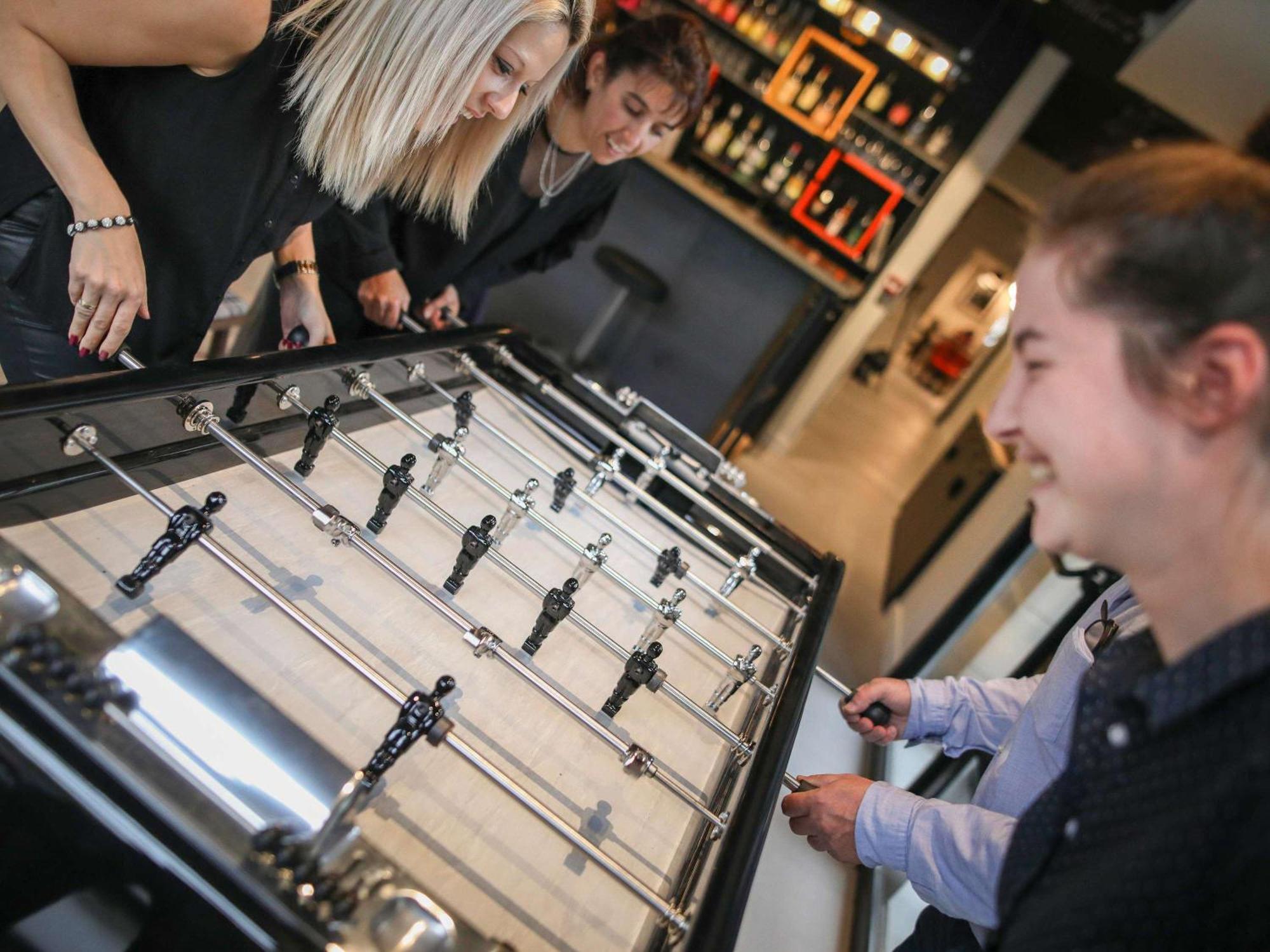 Ibis Styles Clermont-Ferrand Republique Hotel Ngoại thất bức ảnh