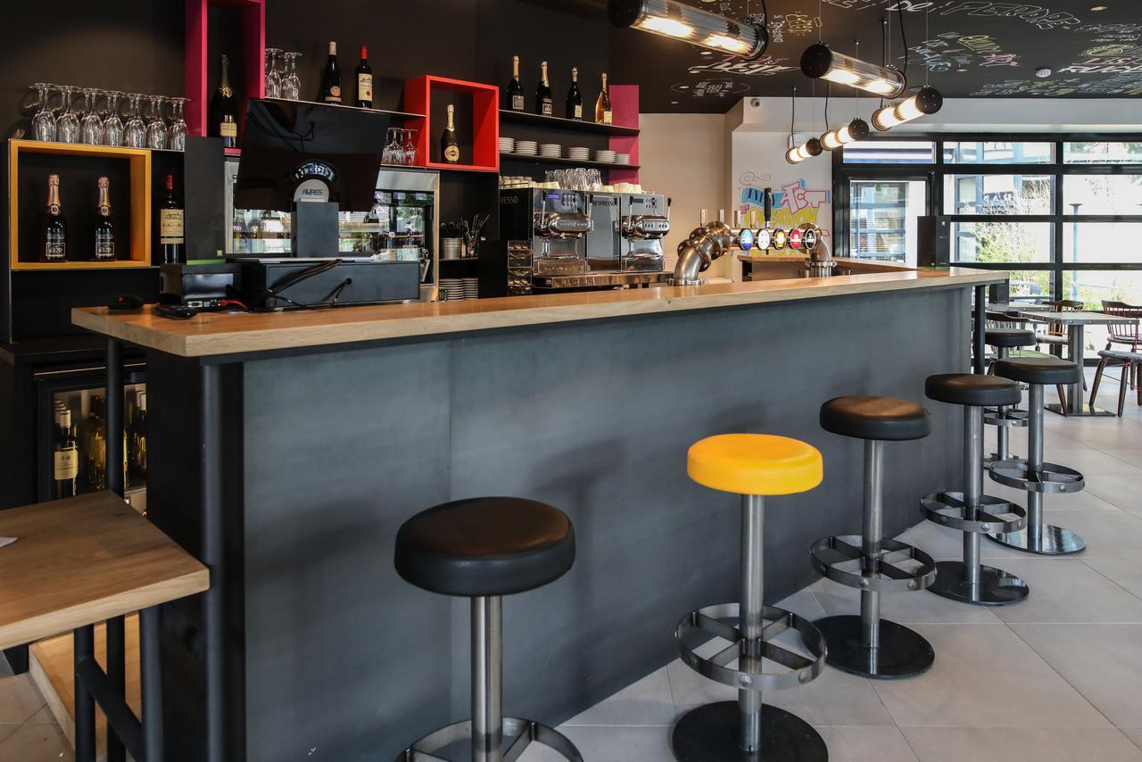 Ibis Styles Clermont-Ferrand Republique Hotel Ngoại thất bức ảnh