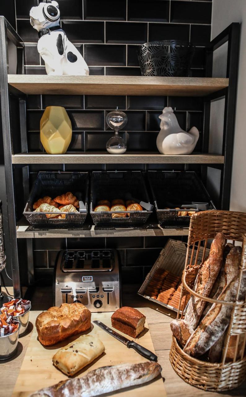 Ibis Styles Clermont-Ferrand Republique Hotel Ngoại thất bức ảnh