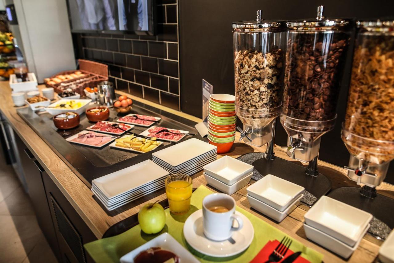Ibis Styles Clermont-Ferrand Republique Hotel Ngoại thất bức ảnh