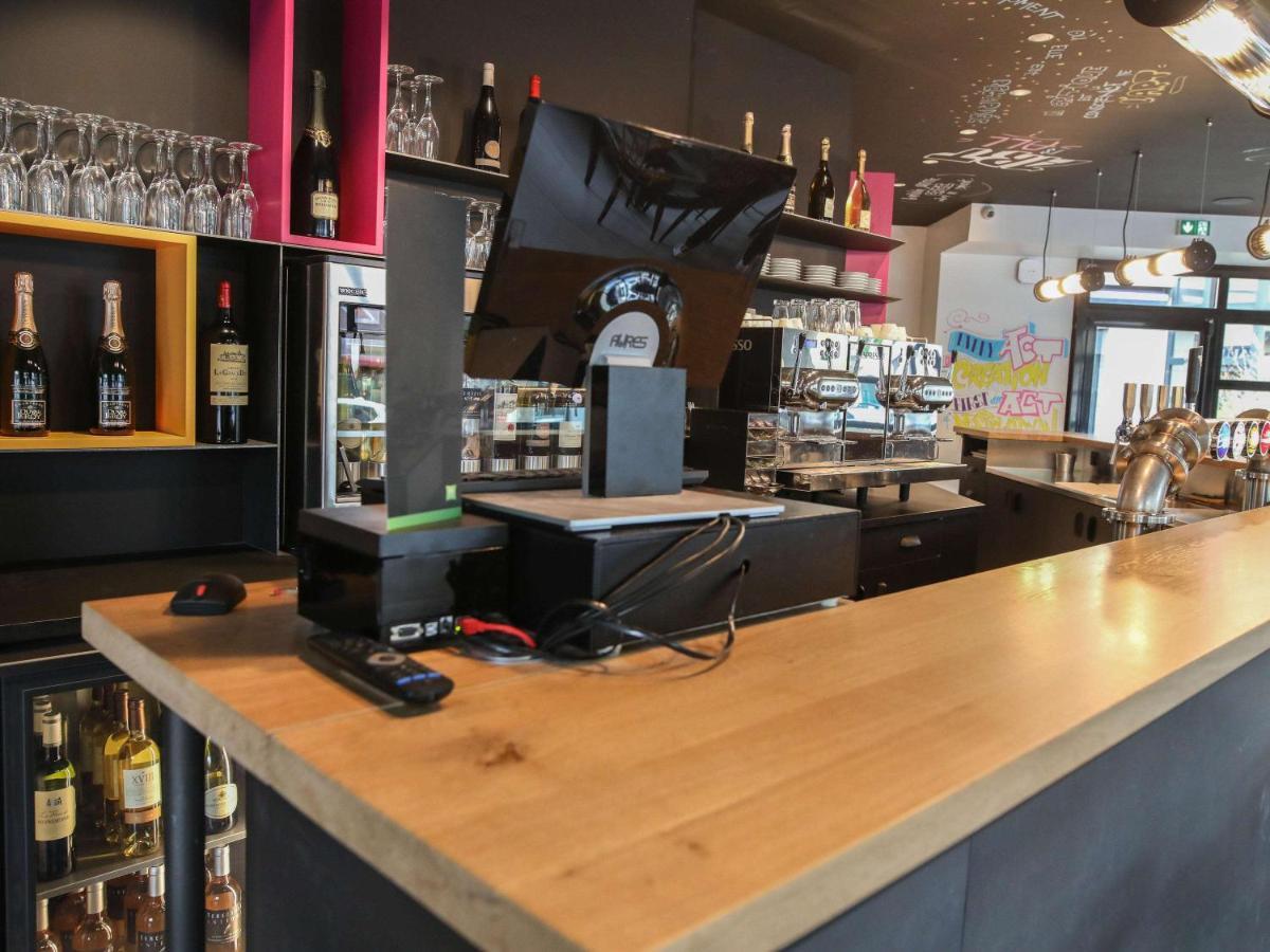 Ibis Styles Clermont-Ferrand Republique Hotel Ngoại thất bức ảnh